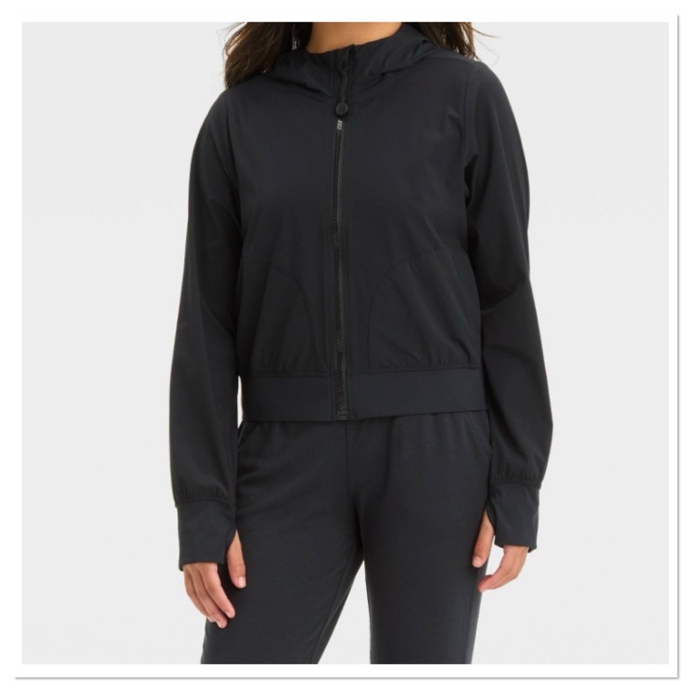 Girl’s Woven Casual Lightweight Hooded Zip-Up Jacket all in motion
